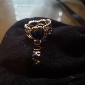 Pandora ring